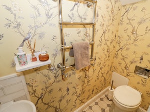 Winchcombe Haven image 9