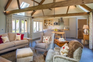 Hammoon Manor image 10