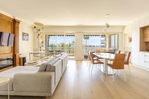 Mediterranean Gleam image 1