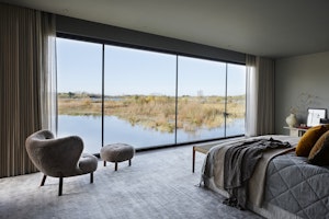 The Lakes Hideaway image 11