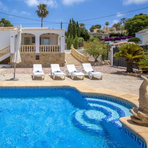 Cool down from the hot Spanish sun in the private swimming pool 