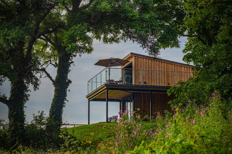 Peregrine Lodge main image