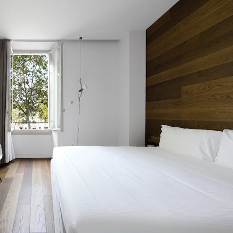 Wake up in the comfortable bedroom feeling rested and ready for another day of Florence sightseeing