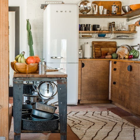 A fully equipped kitchen