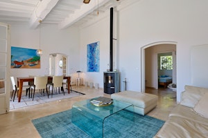 Coastal Villa image 8