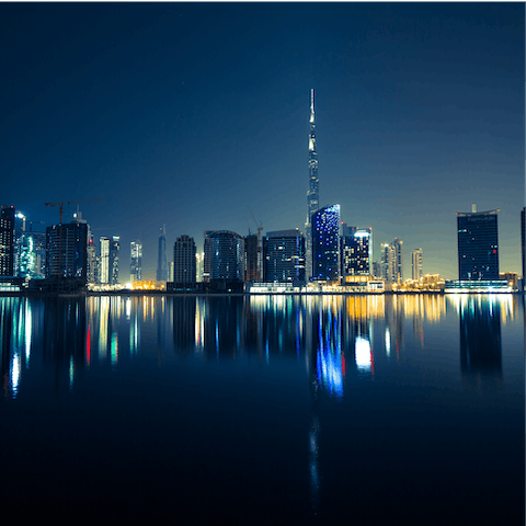 Stay in the glitzy Dubai Marina, surrounded by glittering skyscrapers, turquoise waters, and superyachts
