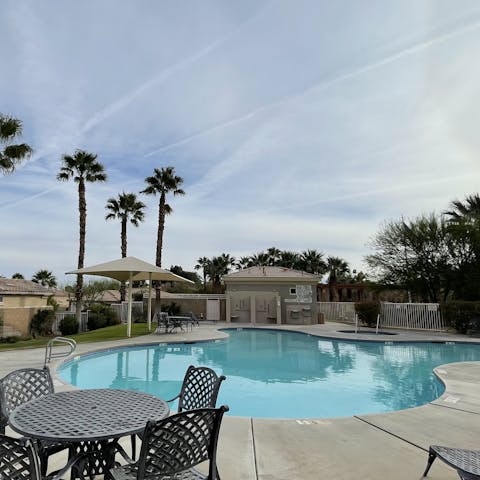 Cool-off from the desert heat with a dip in the communal pool