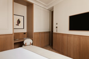 Elegant View image 3