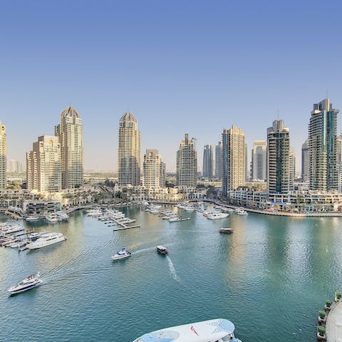Stay in a desirable spot overlooking the Dubai Marina