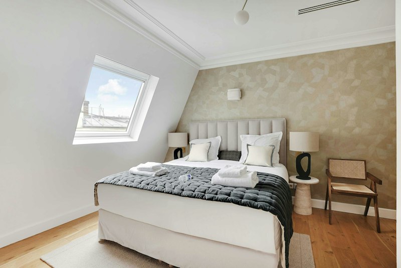 Elysee & Faubourg additional image