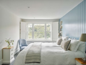 Harbour & Hush image 9