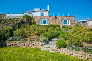 Harbour & Hush image 5