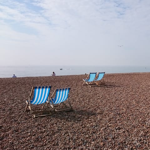 The beaches of the North Norfolk coastline await, with Hunstanton a thirty-minute drive away