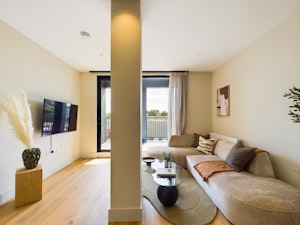 Regent's Nest image 7