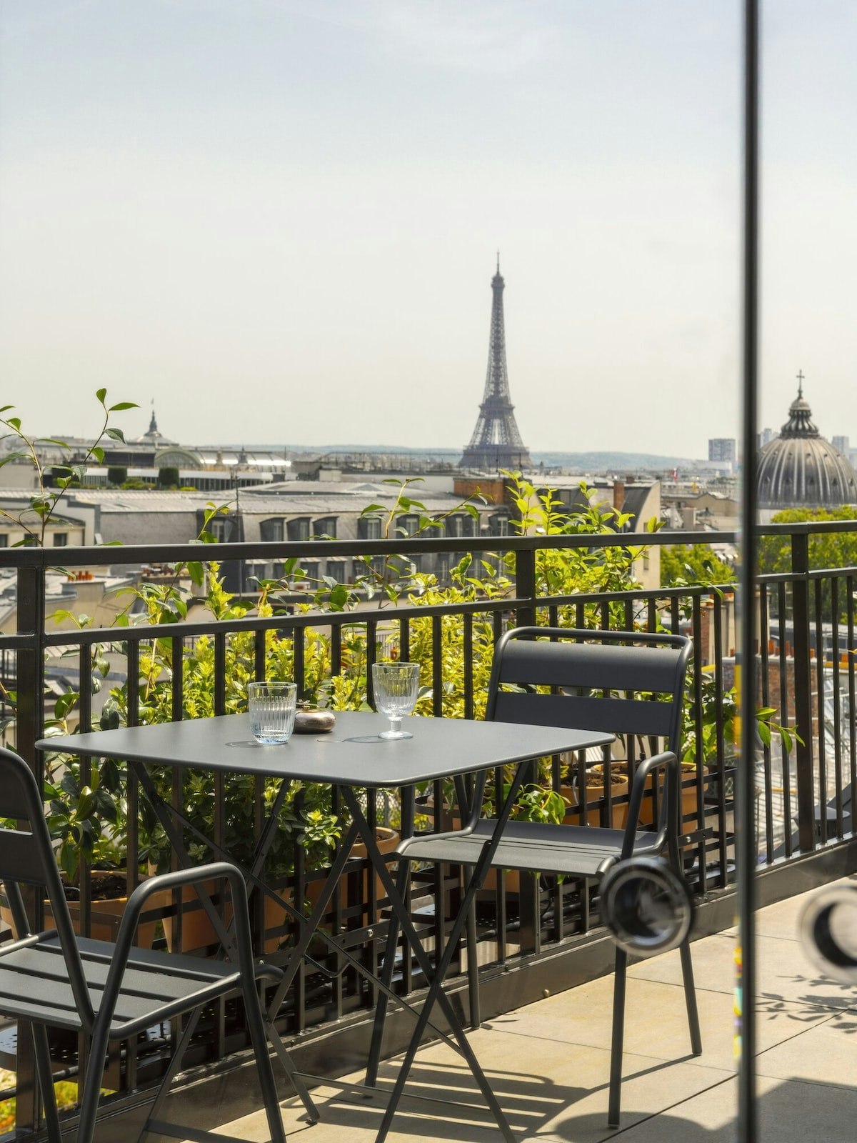 The Paris Outlook, Ile-de-France
