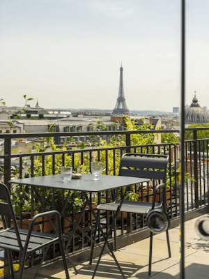 The Paris Outlook image 1