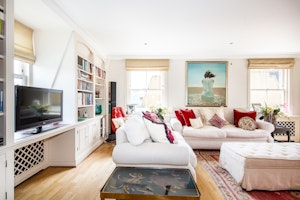Chelsea Sunshine image 7