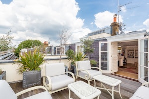 Chelsea Sunshine image 5