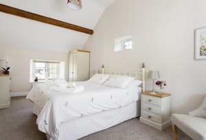 Limestone Cottage image 15