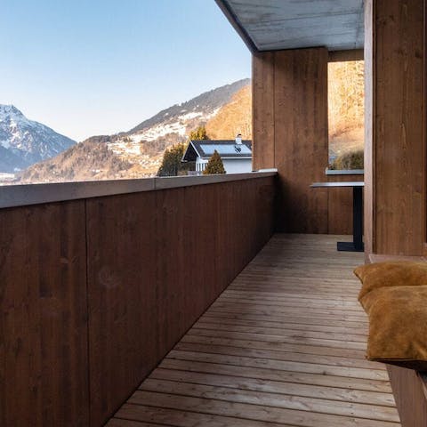 Start your days with coffee on the balcony soaking up that crisp mountain air