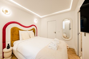 Paris Reverie image 6