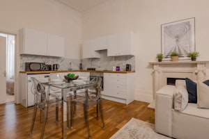 The Chic Abode image 12