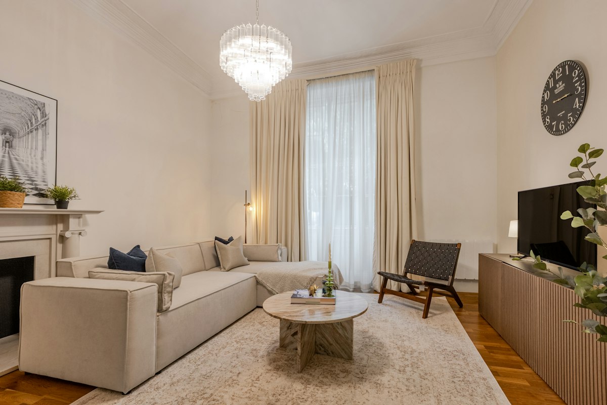 The Chic Abode