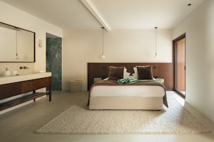 Landes & Silence image 9
