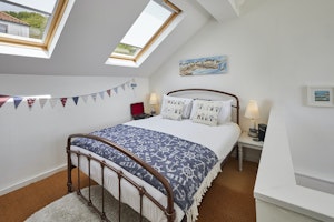 Blissful Seaside Retreat image 3