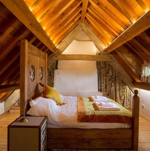 Dream in the fairy-tale attic bedroom