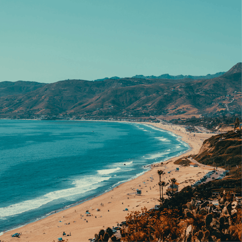 Explore Malibu – County Line Beach is just across the PCH