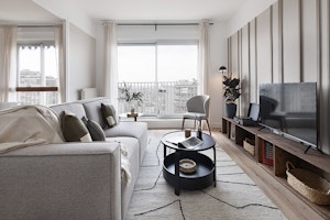 Charonne Swoon image 6