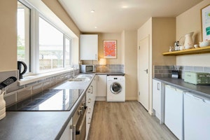 Overstrand Opal image 14