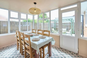 Overstrand Opal image 4