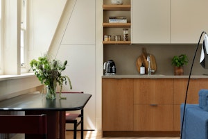Tweed & Teak image 5