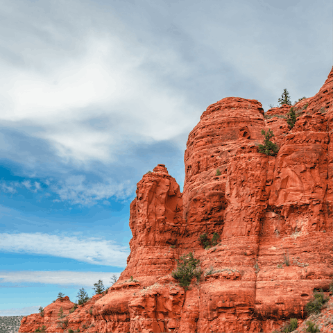 Discover Sedona's breathtaking iconic red rock formations