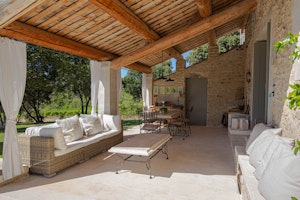 The Painted Terrace image 12
