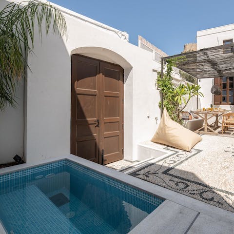 Dip in and out of your private plunge pool 