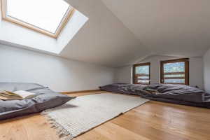 Agba Hardwood image 12