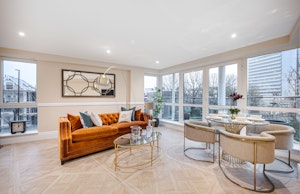 Contemporary Chiswick image 1