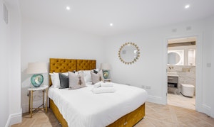 Contemporary Chiswick image 6