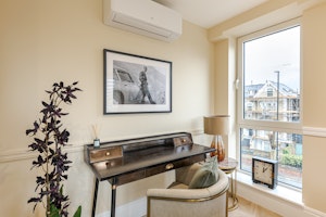 Contemporary Chiswick image 5