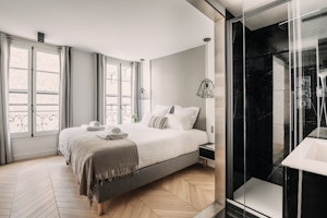Ritz & Greige image 10