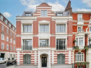 Mayfair Appeal image 8