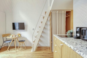 Montmartre's Hidden Gem image 1