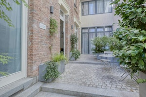 Montmartre's Hidden Gem image 10