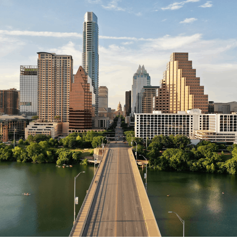 Visit Austin's most famous sights – the Texas Capitol is a six-minute drive away