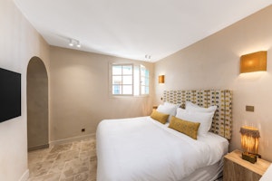 Saint Tropez Dreamer image 9