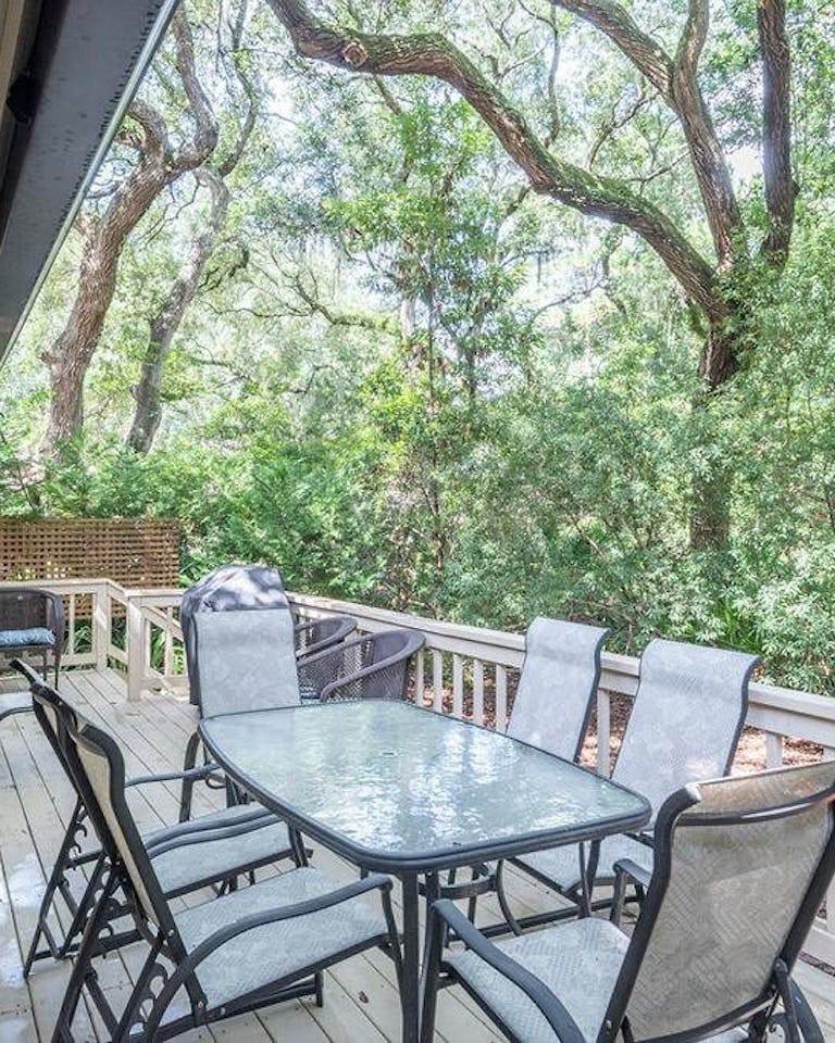 Raffia Palms South Ina Plum Guide Raffia Palms South Ina Plum Guide, Outdoor Patio Furniture Hilton Head Island