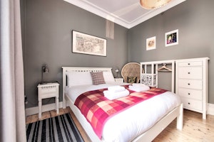 Tollcross Treasure image 7